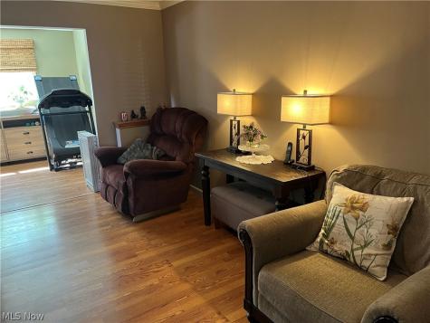 25540 Chatworth Drive Euclid OH 44117