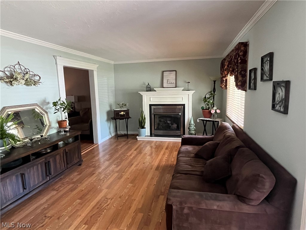 25540 Chatworth Drive Euclid OH 44117