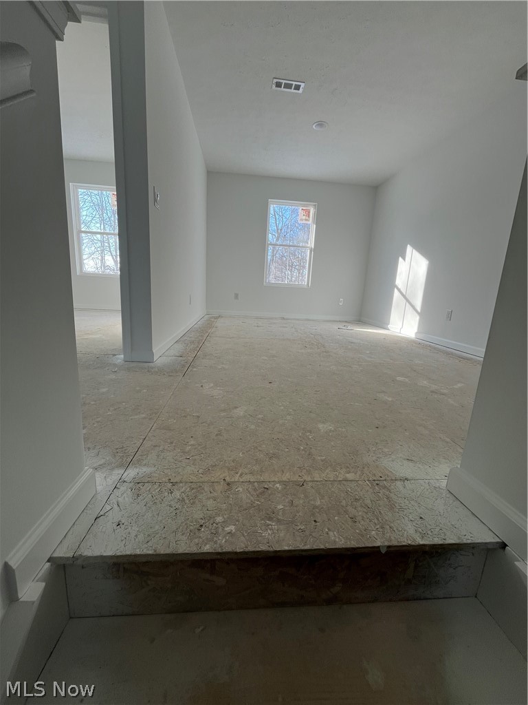 413 Pheasant Run Elyria OH 44035