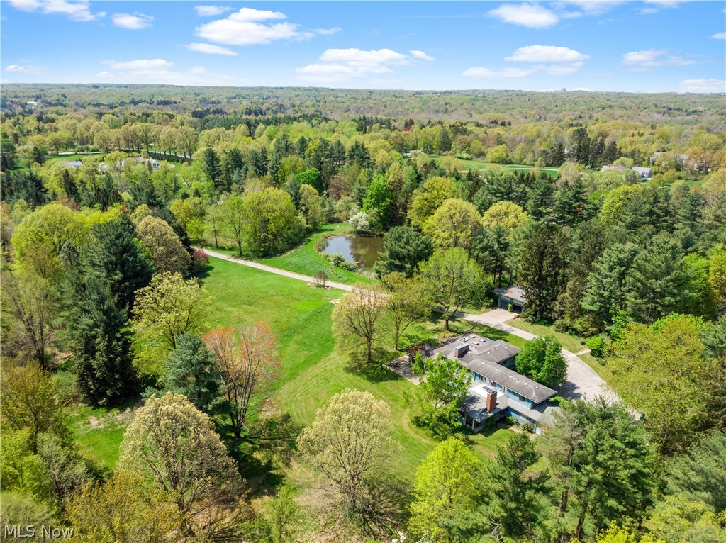 36001 Shaker Boulevard Hunting Valley OH 44022