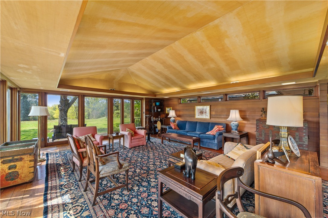 36001 Shaker Boulevard Hunting Valley OH 44022