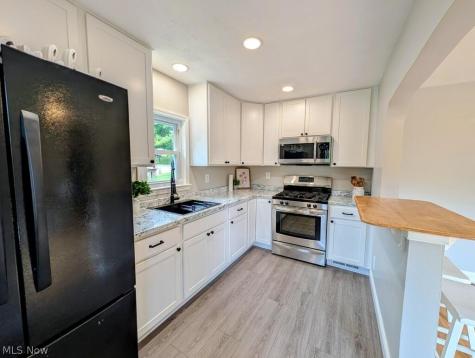3 Walker Avenue Mansfield OH 44905