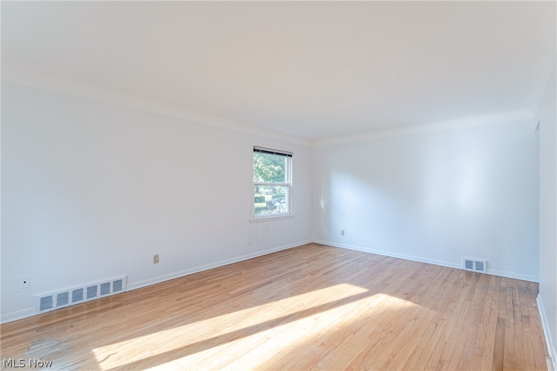 1188 S Green Road South Euclid OH 44121