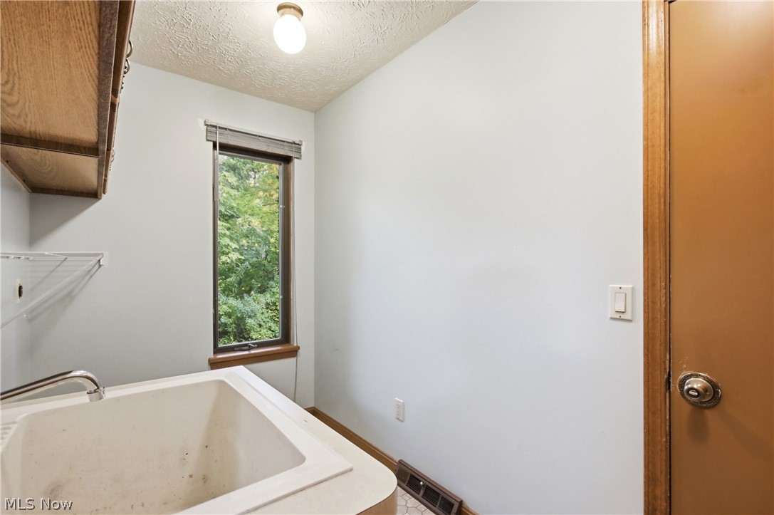 3139 Givens Court Perry OH 44081