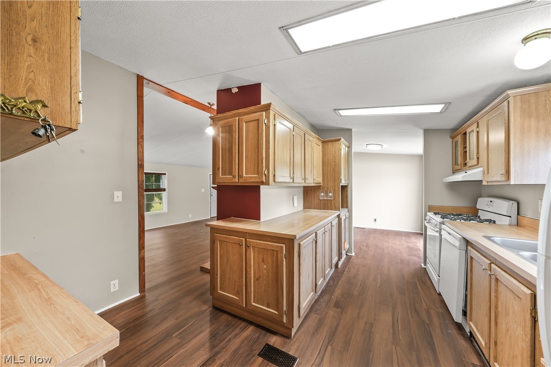 9289 State Route 88 Windham OH 44288