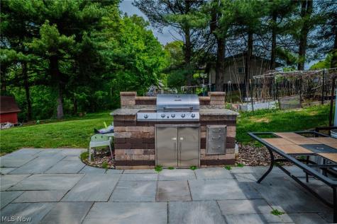 118 Coventry Road Marietta OH 45750