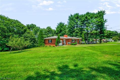 118 Coventry Road Marietta OH 45750