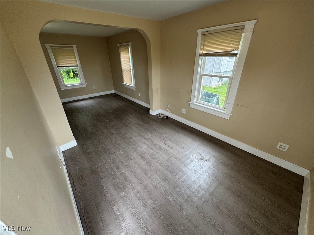 520 Ardella Avenue Akron OH 44306