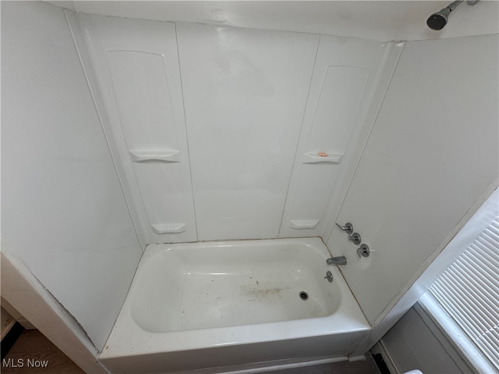 520 Ardella Avenue Akron OH 44306