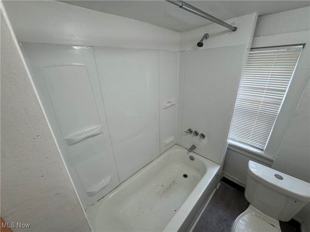 520 Ardella Avenue Akron OH 44306