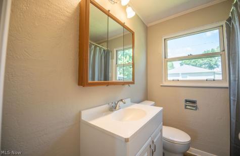 4221 2nd Street NW Canton OH 44708