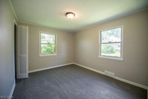 4221 2nd Street NW Canton OH 44708