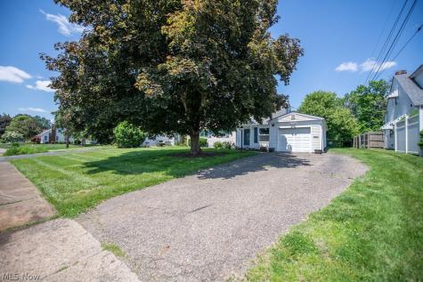 4221 2nd Street NW Canton OH 44708
