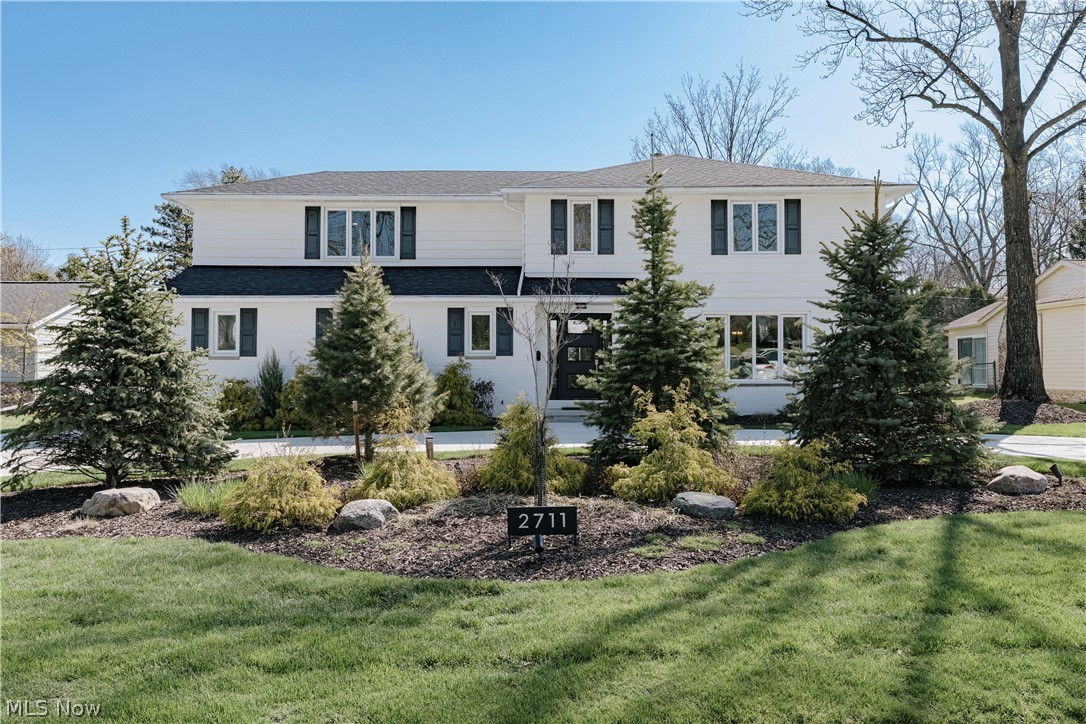 2711 Green Road Shaker Heights OH 44122