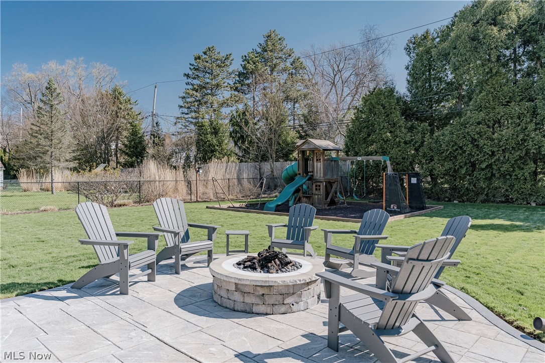 2711 Green Road Shaker Heights OH 44122
