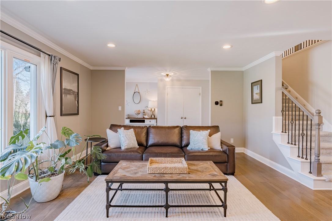 2711 Green Road Shaker Heights OH 44122