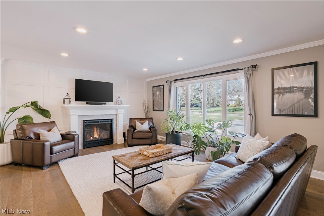 2711 Green Road Shaker Heights OH 44122