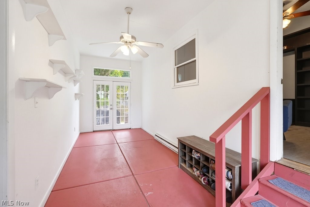 32 Oakwood Avenue Bedford OH 44146