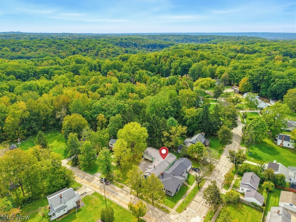 32 Oakwood Avenue Bedford OH 44146