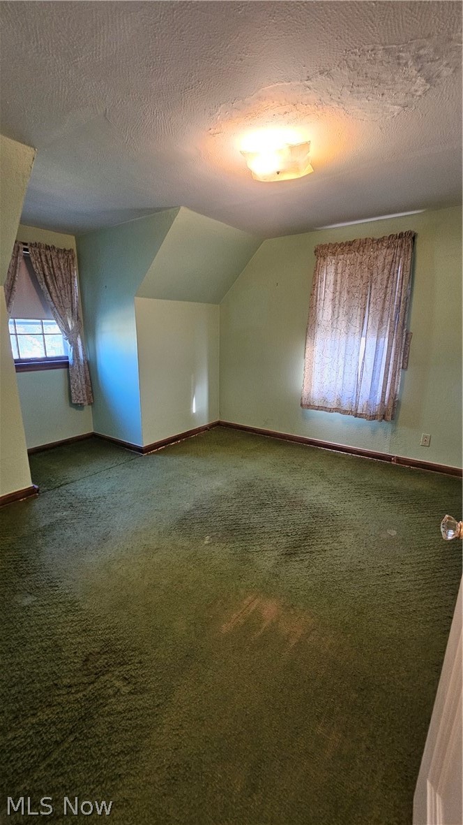614 Meadowbrook Avenue SE Warren OH 44484