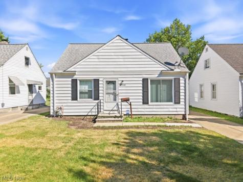 29940 Phillips Avenue Wickliffe OH 44092