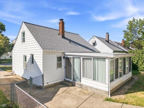 29940 Phillips Avenue Wickliffe OH 44092