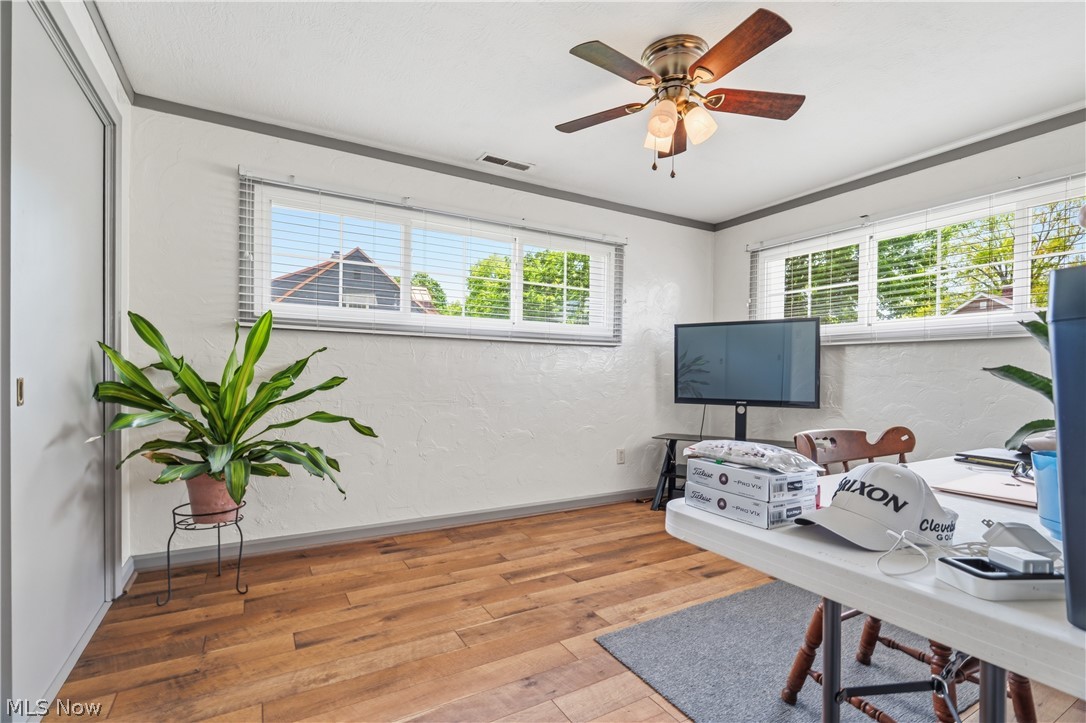 425 Union Avenue NW New Philadelphia OH 44663