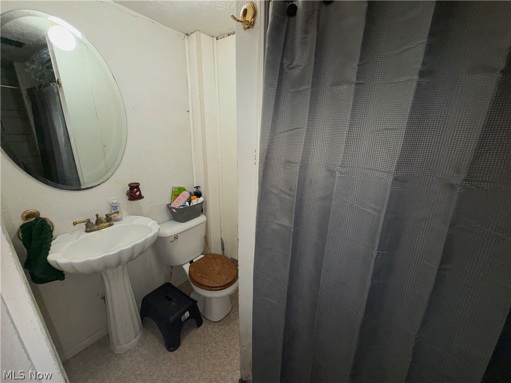 1013 Bradshaw Avenue East Liverpool OH 43920