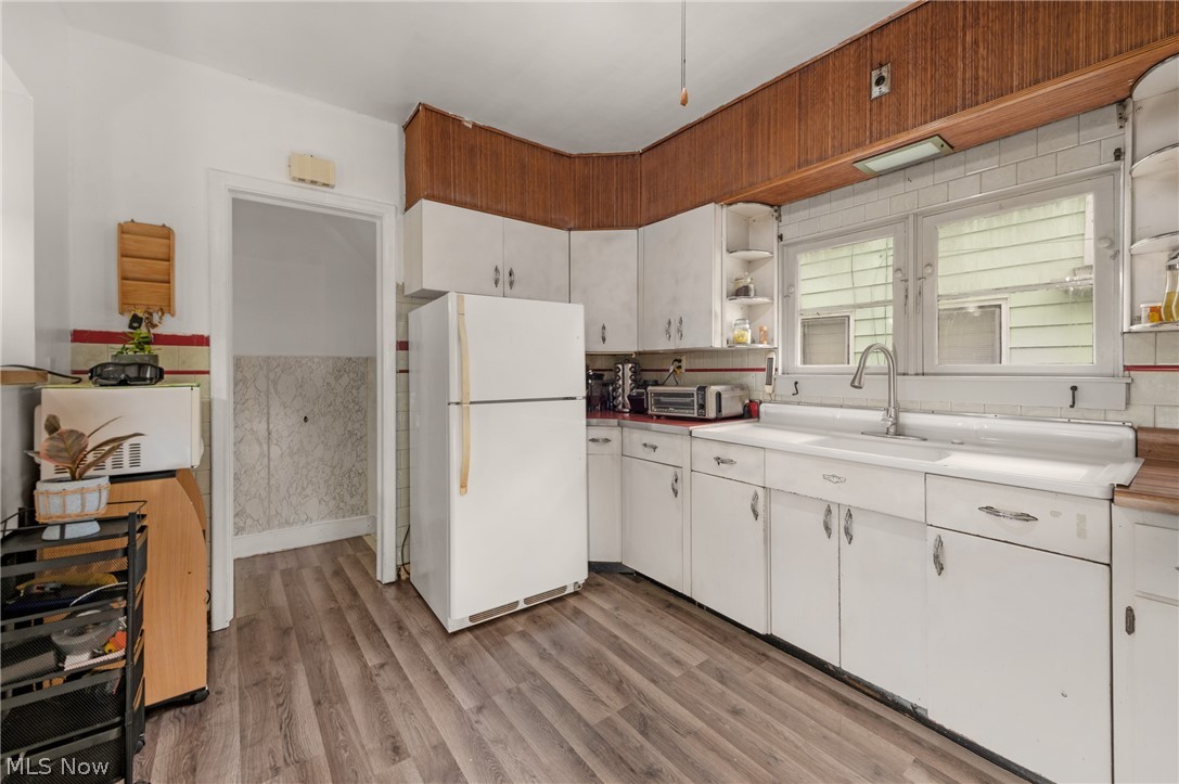 3151 W 105th Street Cleveland OH 44111