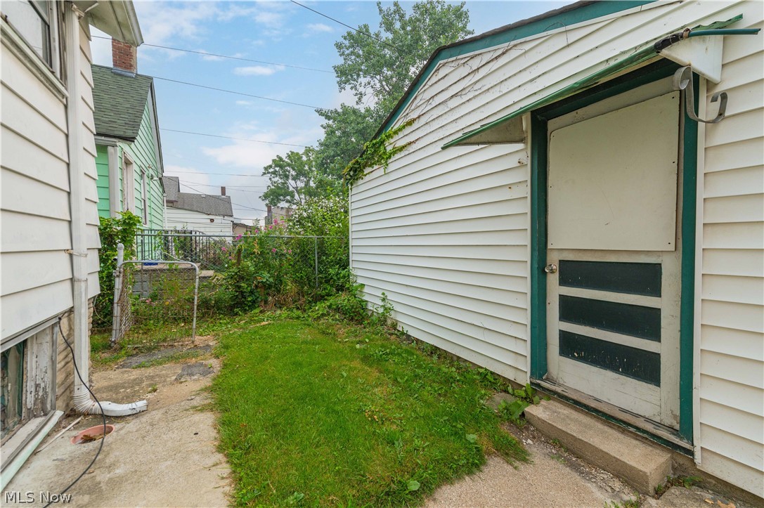 3151 W 105th Street Cleveland OH 44111