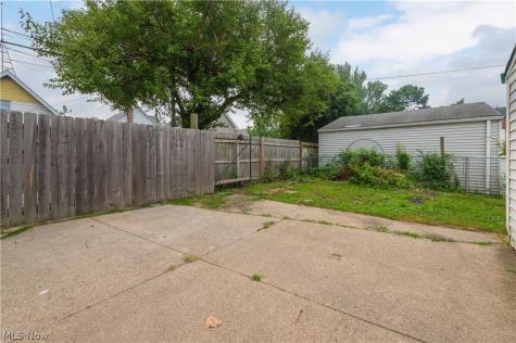 3151 W 105th Street Cleveland OH 44111