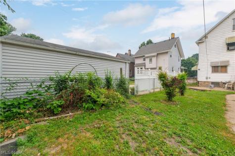 3151 W 105th Street Cleveland OH 44111