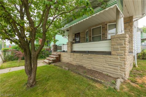 3151 W 105th Street Cleveland OH 44111