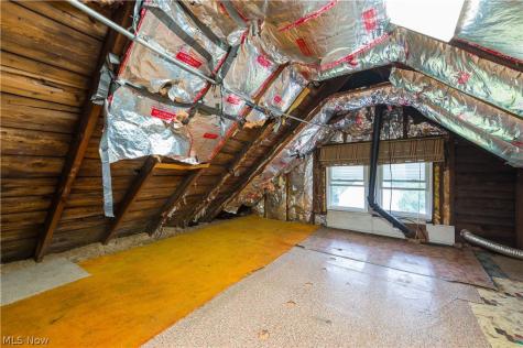 3151 W 105th Street Cleveland OH 44111