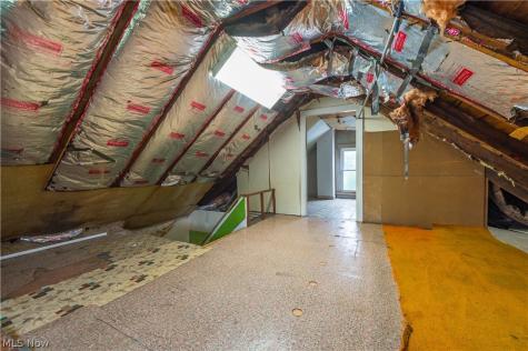 3151 W 105th Street Cleveland OH 44111