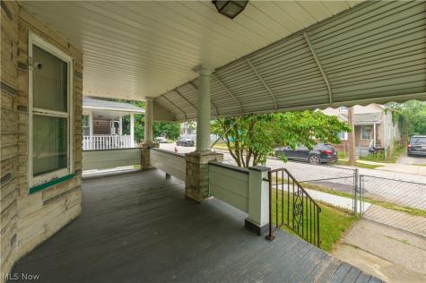 3151 W 105th Street Cleveland OH 44111
