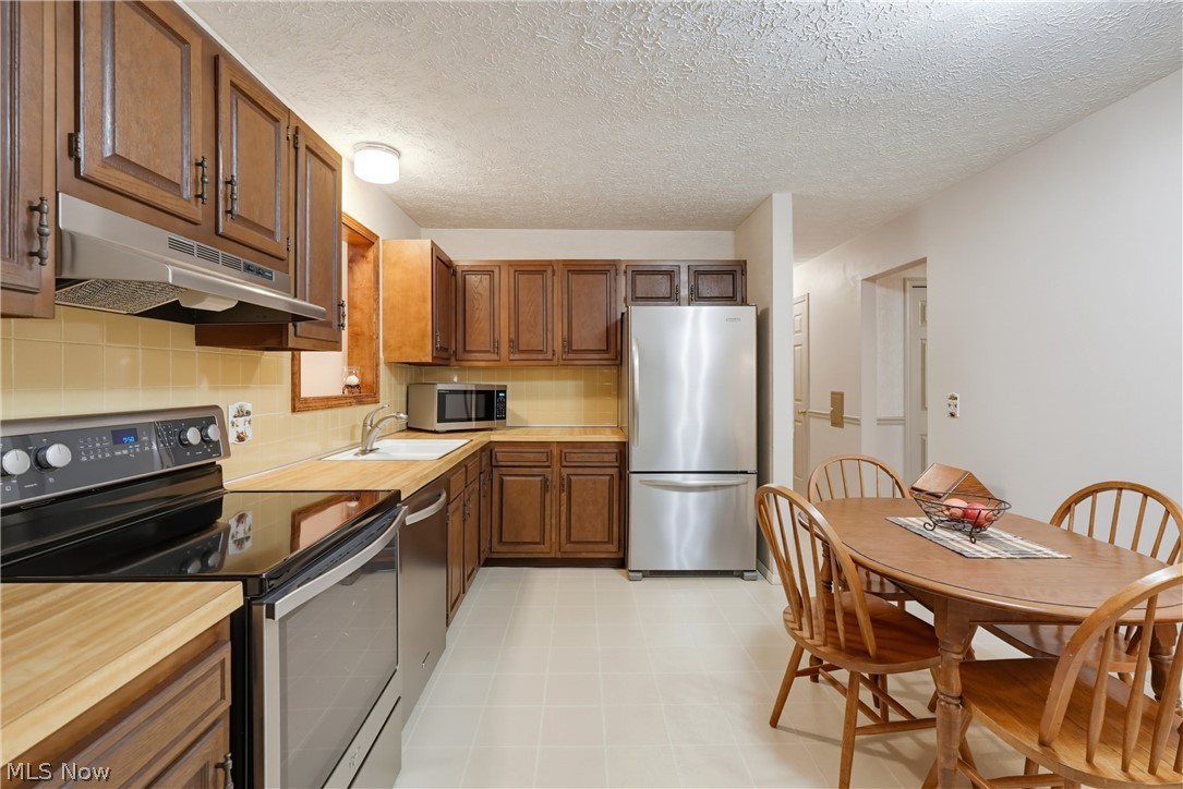 8709 N Leroy Road Westfield Center OH 44251