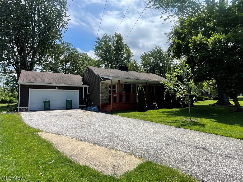 353 Ansel Road Geneva OH 44041