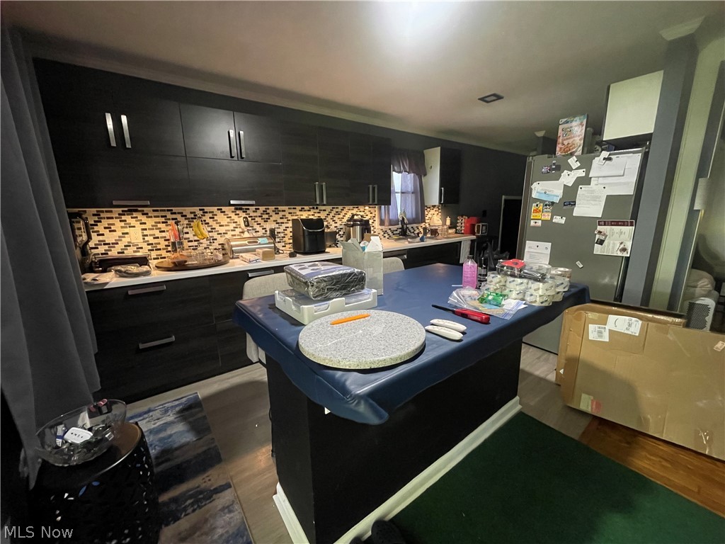 353 Ansel Road Geneva OH 44041