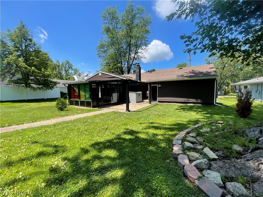 353 Ansel Road Geneva OH 44041