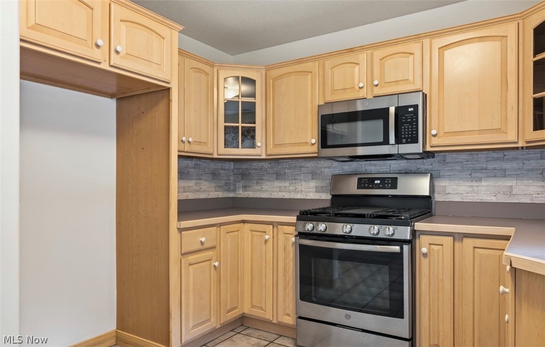 5202 N Beacon Drive Youngstown OH 44515