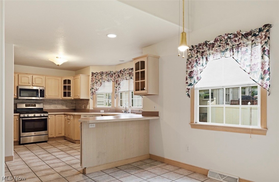 5202 N Beacon Drive Youngstown OH 44515