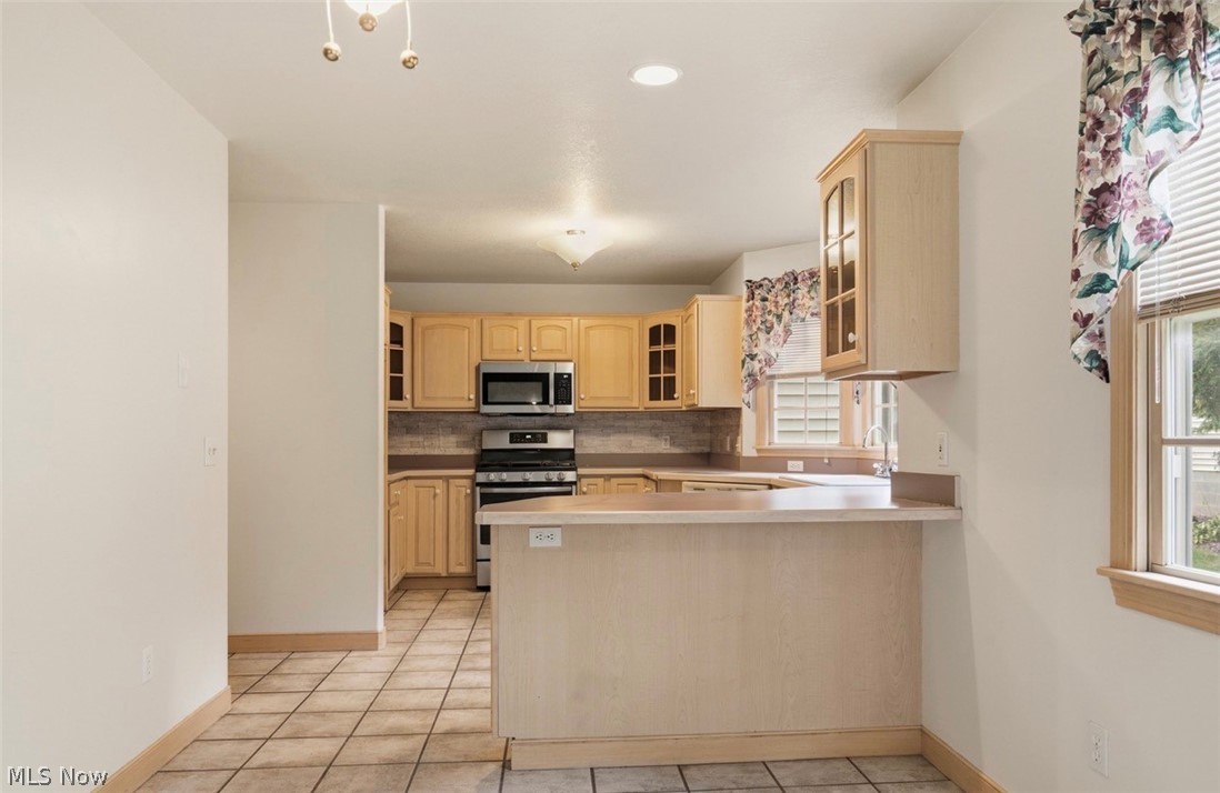 5202 N Beacon Drive Youngstown OH 44515