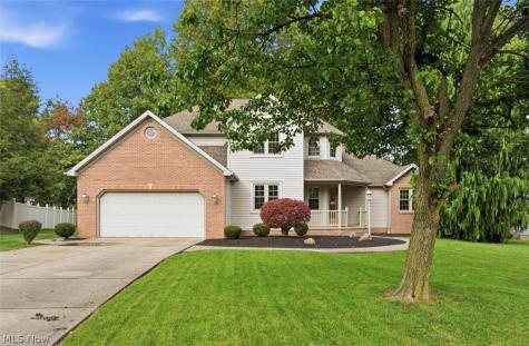 5202 N Beacon Drive Youngstown OH 44515