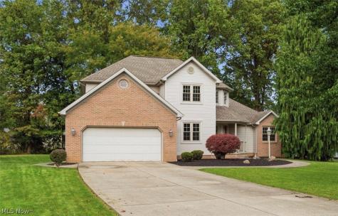 5202 N Beacon Drive Youngstown OH 44515