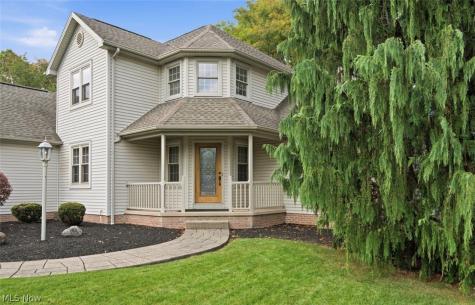5202 N Beacon Drive Youngstown OH 44515