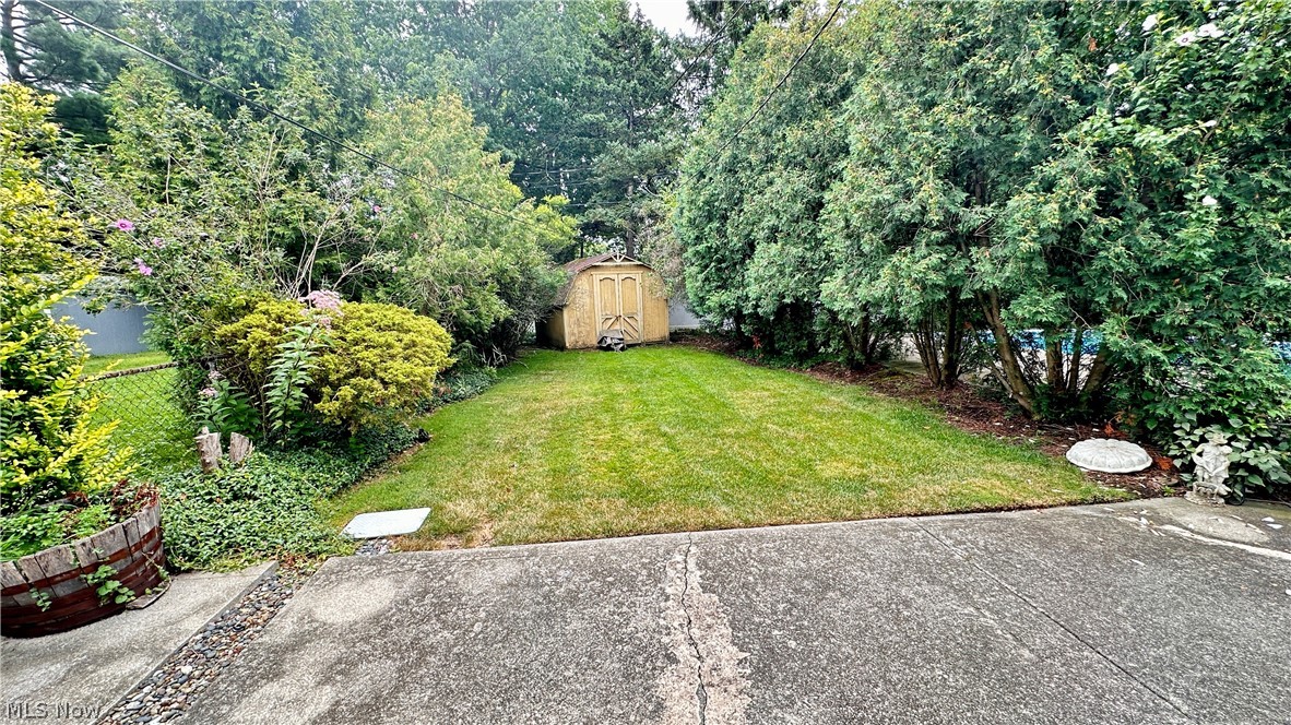 27390 Markbarry Avenue Euclid OH 44132