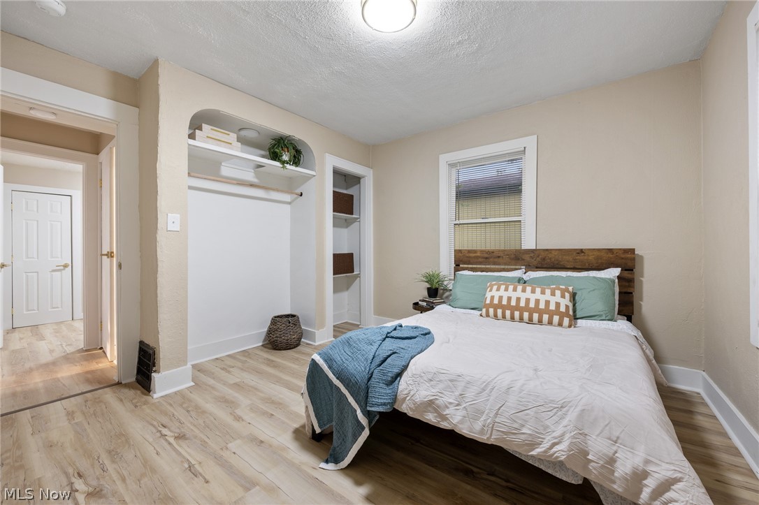 174 Killian Road Akron OH 44319
