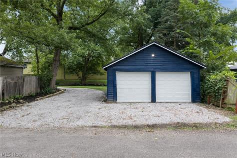 174 Killian Road Akron OH 44319