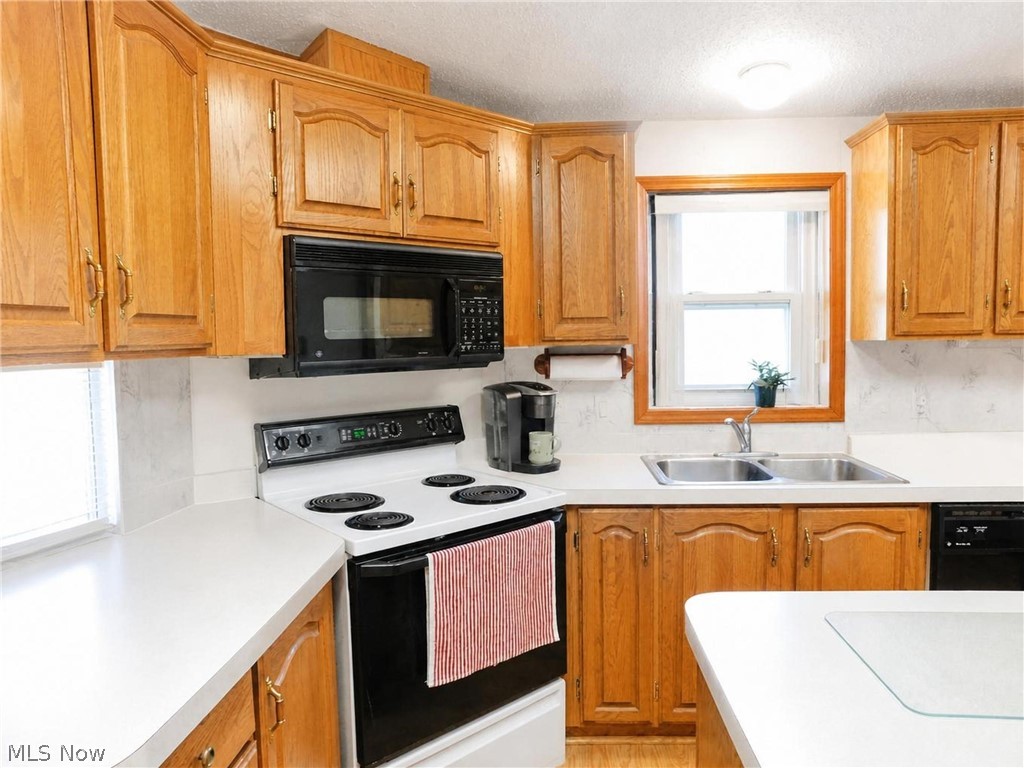 23 Second Street Madison OH 44057